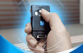 Thay Pin Remote Cửa Cuốn